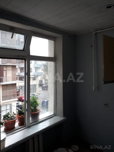 Продаётся 3-комн. вторичка 78 м², м. Иншаатчылар, photo 7 from 8