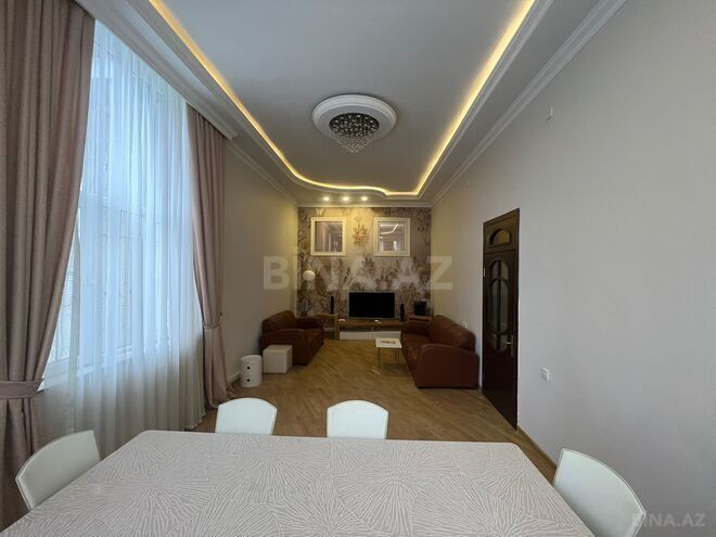 Сдаётся 4-комн. вторичка 200 м², м. 28 мая, photo 17 from 24