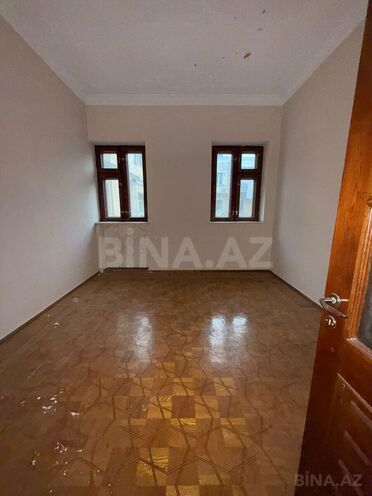 Satılır 3 otaqlı köhnə tikili 100 m², Sahil m., photo 15 from 20