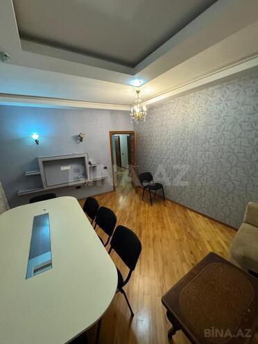 Сдаётся 3-комн. вторичка 100 м², м. Ази Асланов, photo 3 from 14