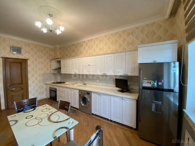 İcarəyə verilir 3 otaqlı yeni tikili 130 m², İnşaatçılar m., photo 13 from 20