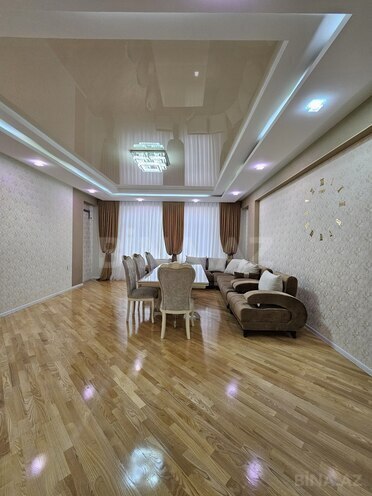 Сдаётся 3-комн. новостройка 154 м², м. Нефтчиляр, photo 3 from 23