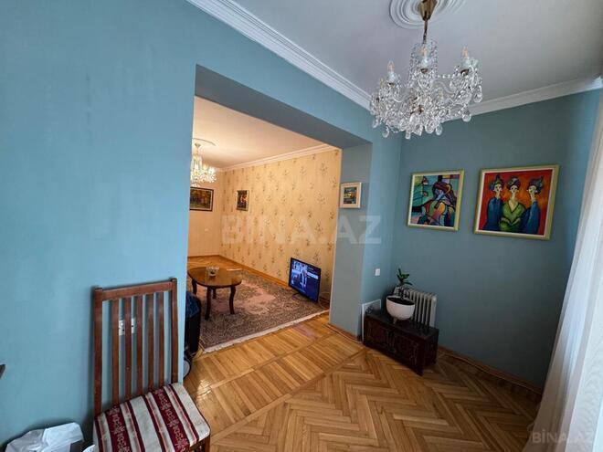 Satılır 4 otaqlı köhnə tikili 100 m², Yasamal q., photo 16 from 26