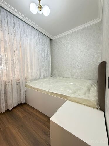 Продаётся 2-комн. вторичка 45 м², м. Кара Караев, photo 5 from 17