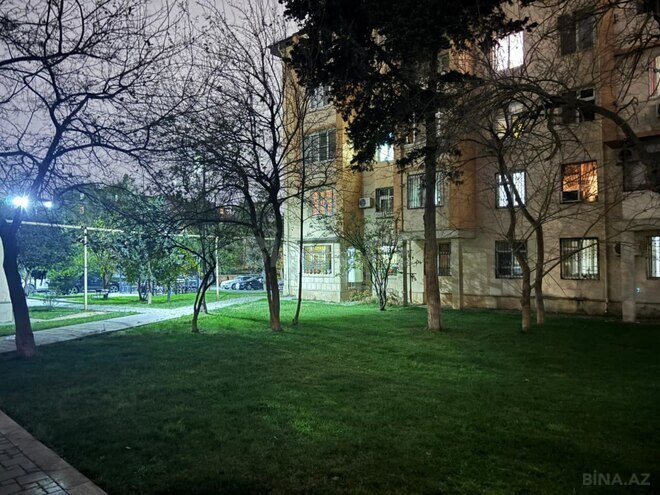 Продаётся 2-комн. вторичка 45 м², м. Кара Караев, photo 16 from 17