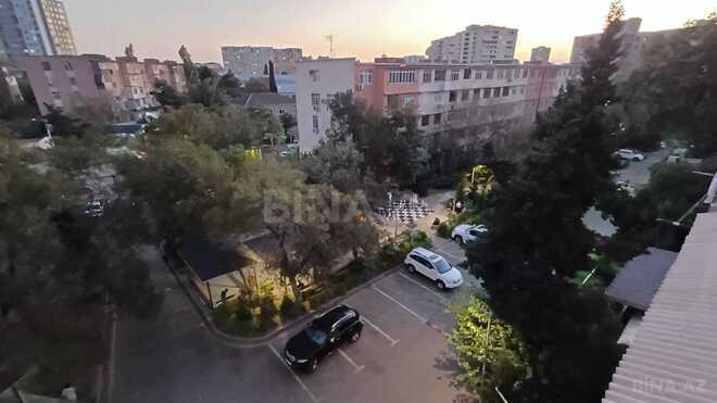 Продаётся 2-комн. вторичка 45 м², м. Кара Караев, photo 12 from 17