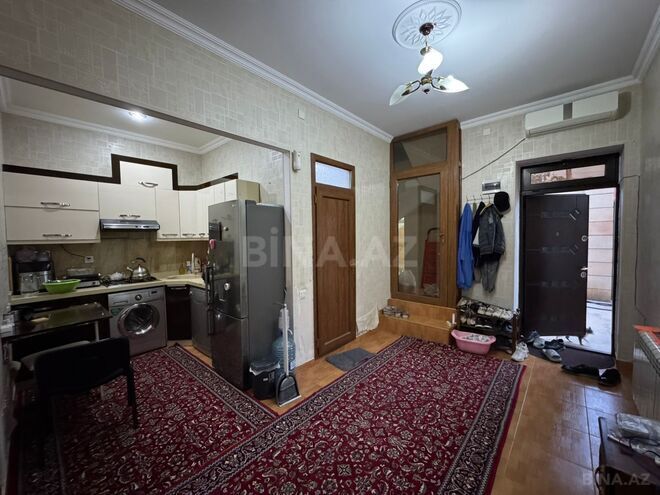 Продаётся 5-комн. дом/дача 220 м², м. Кара Караев, photo 11 from 12