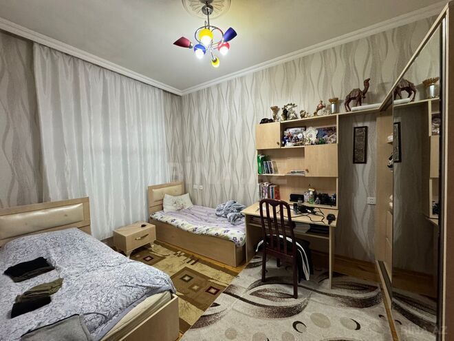 Продаётся 5-комн. дом/дача 220 м², м. Кара Караев, photo 5 from 12