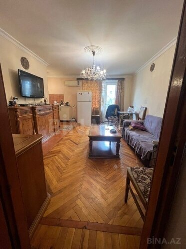 Satılır 3 otaqlı köhnə tikili 75 m², Yasamal r., photo 7 from 15