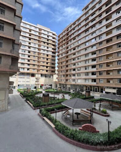Продаётся 5-комн. новостройка 296 м², м. Низами, photo 1 from 7
