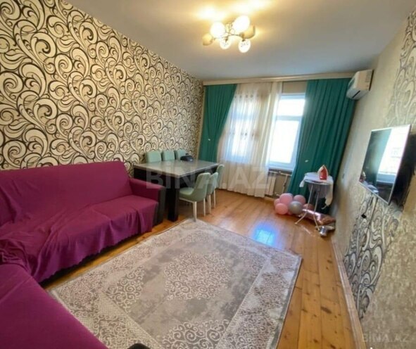 Продаётся 2-комн. вторичка 60 м², Хатаинский р., photo 1 from 10