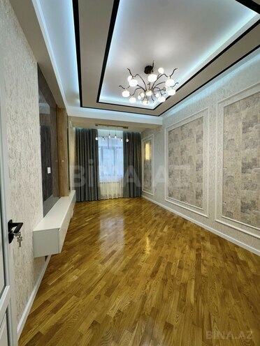 Продаётся 3-комн. новостройка 87 м², м. Нефтчиляр, photo 3 from 18