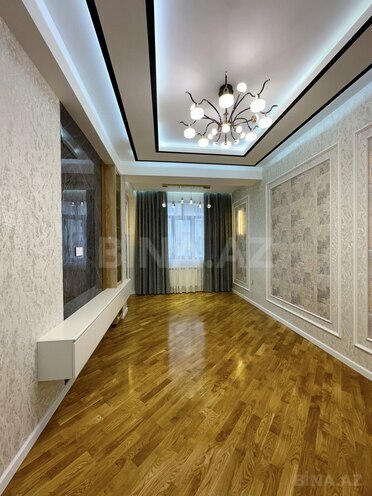 Продаётся 3-комн. новостройка 87 м², м. Нефтчиляр, photo 1 from 18