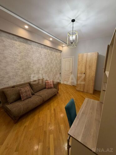 Сдаётся 3-комн. новостройка 145 м², м. Гянджлик, photo 10 from 17