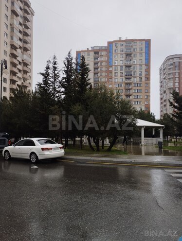 Продаётся 2-комн. вторичка 45 м², м. Элмляр Академиясы, photo 17 from 18