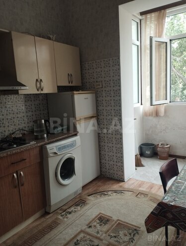 İcarəyə verilir 3 otaqlı köhnə tikili 85 m², Elmlər Akademiyası m., photo 11 from 13