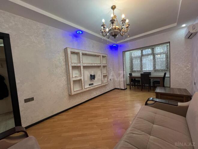 Продаётся 3-комн. вторичка 80 м², м. Ази Асланов, photo 1 from 25