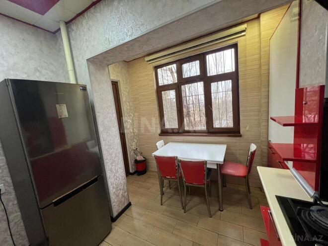 Продаётся 3-комн. вторичка 80 м², м. Ази Асланов, photo 16 from 25