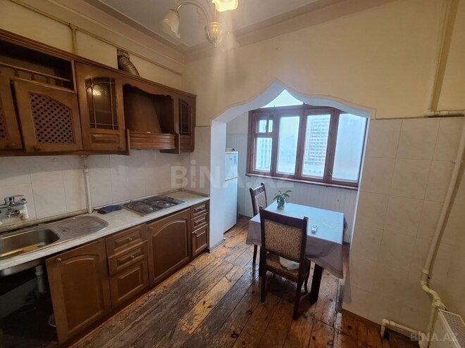 Продаётся 2-комн. вторичка 60 м², м. Шах Исмаил Хатаи, photo 11 from 13
