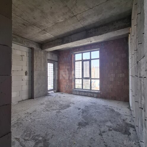 Продаётся 3-комн. новостройка 95 м², м. Кара Караев, photo 13 from 17