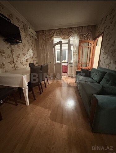 Satılır 2 otaqlı köhnə tikili 55 m², Memar Əcəmi m., photo 3 from 14