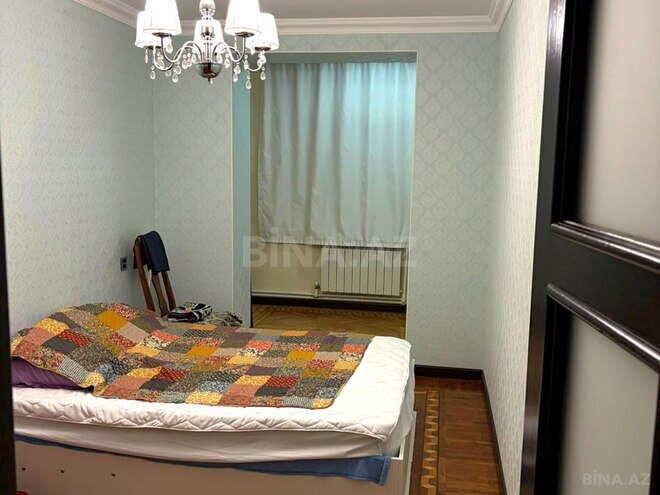 Satılır 4 otaqlı köhnə tikili 120 m², Qara Qarayev m., photo 8 from 19