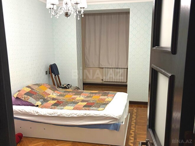 Satılır 4 otaqlı köhnə tikili 120 m², Qara Qarayev m., photo 14 from 19