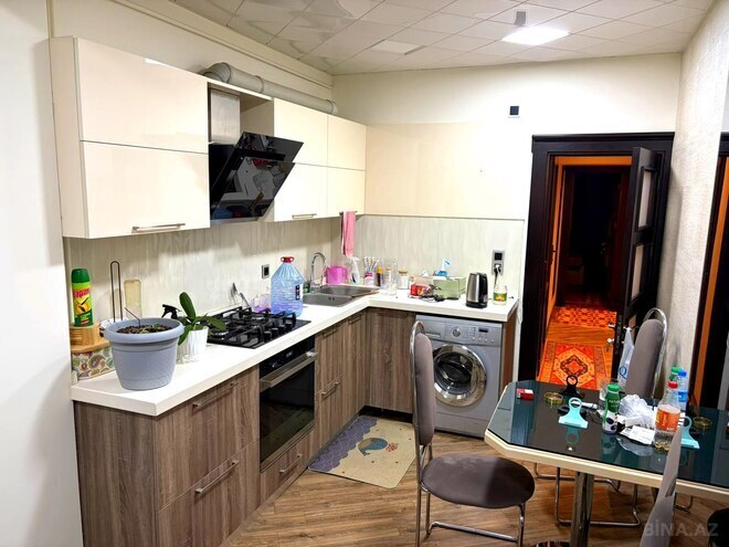 Satılır 4 otaqlı köhnə tikili 120 m², Qara Qarayev m., photo 16 from 19