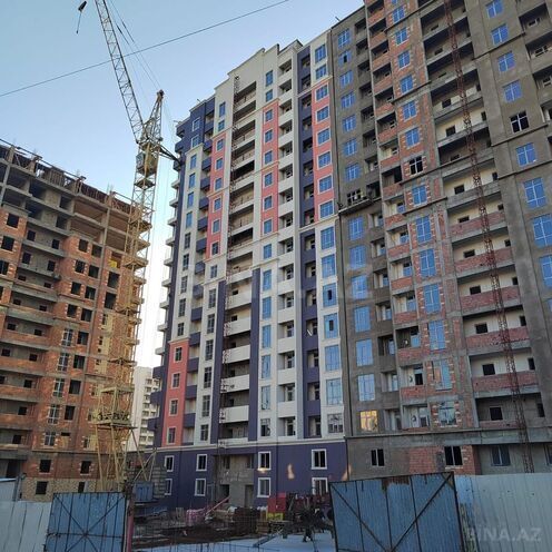 Продаётся 2-комн. новостройка 46 м², м. Кара Караев, photo 6 from 7