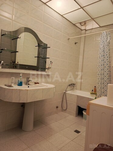 Satılır 4 otaqlı köhnə tikili 190 m², Nəriman Nərimanov m., photo 6 from 19