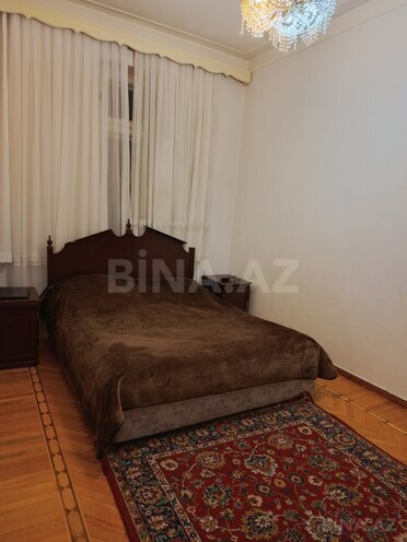 Satılır 4 otaqlı köhnə tikili 190 m², Nəriman Nərimanov m., photo 15 from 19