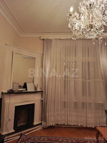 Satılır 4 otaqlı köhnə tikili 190 m², Nəriman Nərimanov m., photo 17 from 19