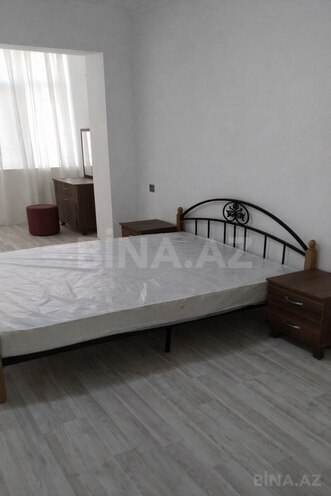 Сдаётся 3-комн. новостройка 91 м², м. 8 ноября, photo 12 from 15