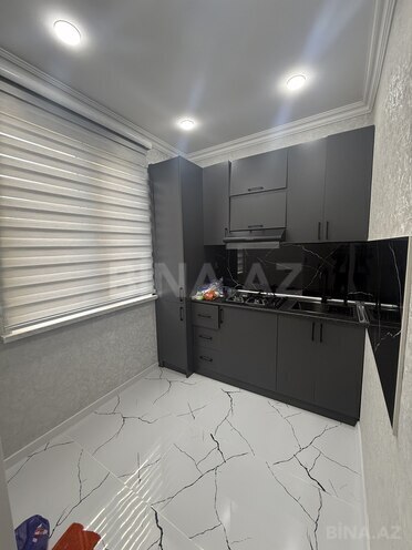 Продаётся 2-комн. вторичка 55 м², м. 20 января, photo 3 from 13