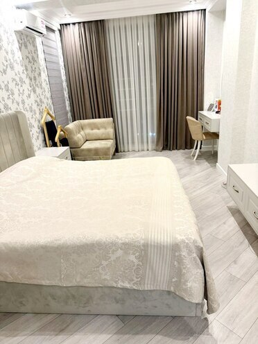 Satılır 4 otaqlı yeni tikili 122 m², Qara Qarayev m., photo 10 from 14