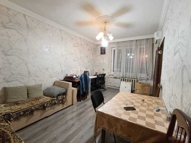 Satılır 2 otaqlı köhnə tikili 55 m², Azadlıq Prospekti m., photo 1 from 12