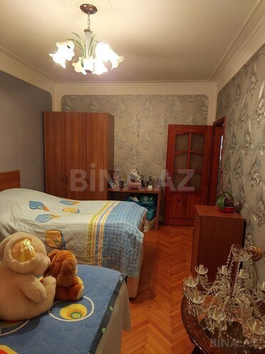 Satılır 4 otaqlı köhnə tikili 85 m², Azadlıq Prospekti m., photo 3 from 17