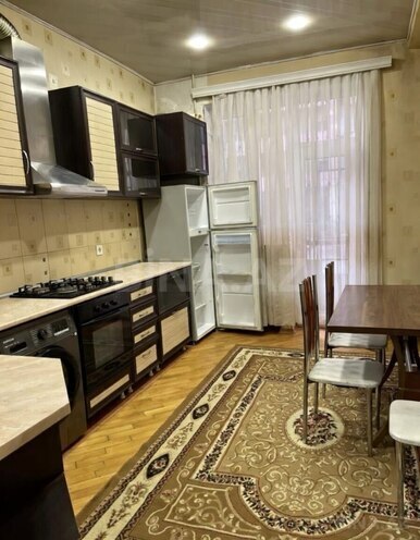 Сдаётся 2-комн. новостройка 84 м², м. 8 ноября, photo 3 from 7