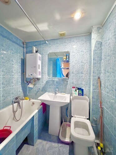 Сдаётся 3-комн. вторичка 80 м², м. Нефтчиляр, photo 4 from 16