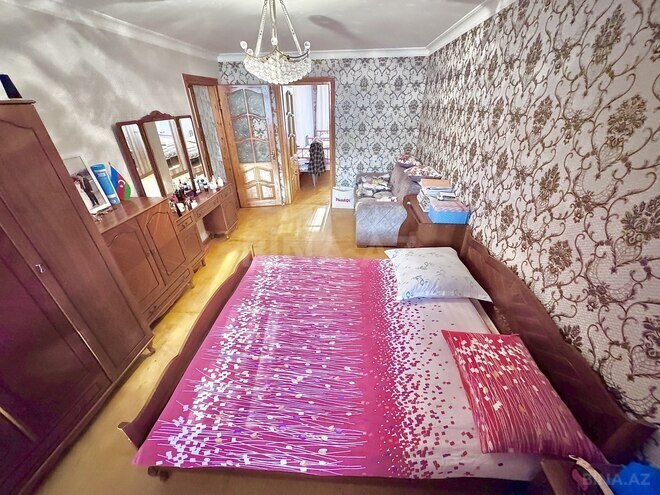 Сдаётся 3-комн. вторичка 80 м², м. Нефтчиляр, photo 10 from 16