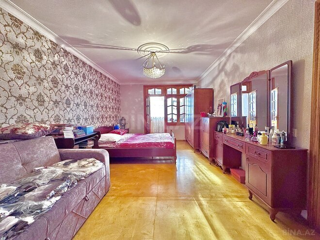 Сдаётся 3-комн. вторичка 80 м², м. Нефтчиляр, photo 13 from 16