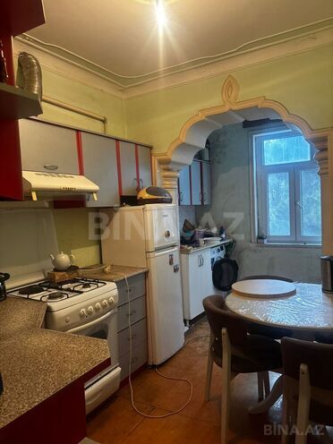 İcarəyə verilir 3 otaqlı köhnə tikili 62 m², photo 7 from 10