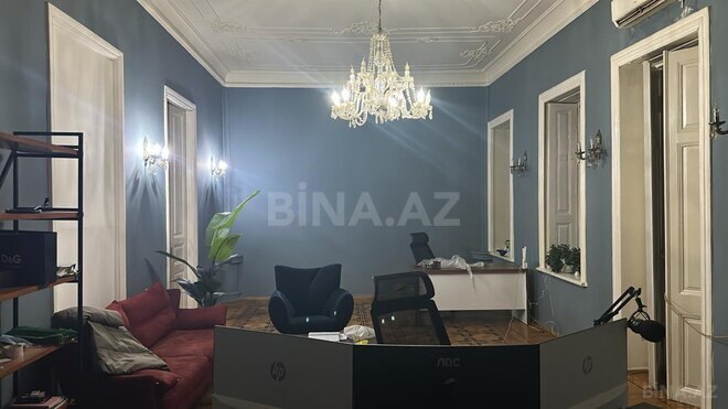 Сдаётся 1-комн. офис 50 м², м. Низами, photo 3 from 9