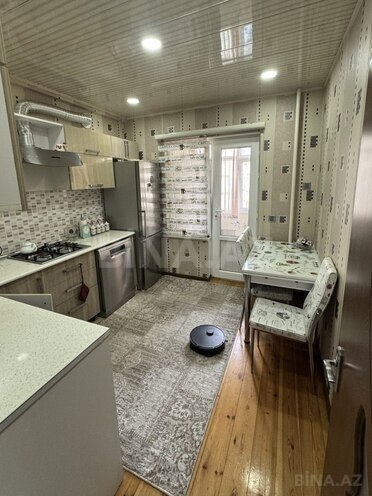 Satılır 2 otaqlı köhnə tikili 65 m², Yeni Yasamal q., photo 1 from 15