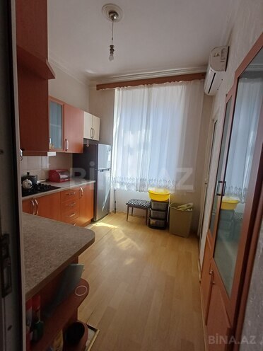 Сдаётся 3-комн. вторичка 100 м², Насиминский  р., photo 6 from 12