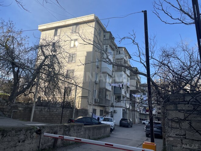 Satılır 3 otaqlı köhnə tikili 55 m², Elmlər Akademiyası m., photo 11 from 12