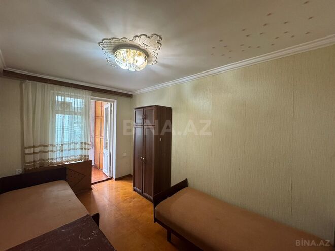Satılır 3 otaqlı köhnə tikili 85 m², Xalqlar Dostluğu m., photo 8 from 16