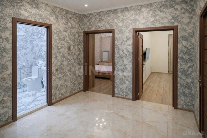 Сдаётся 2-комн. новостройка 64 м², м. 8 ноября, photo 12 from 21