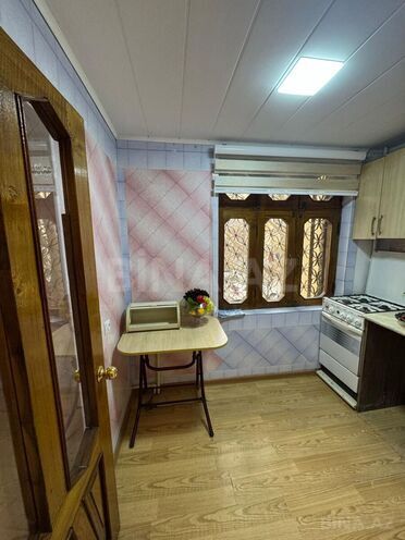 Сдаётся 3-комн. вторичка 43 м², м. Гянджлик, photo 3 from 17