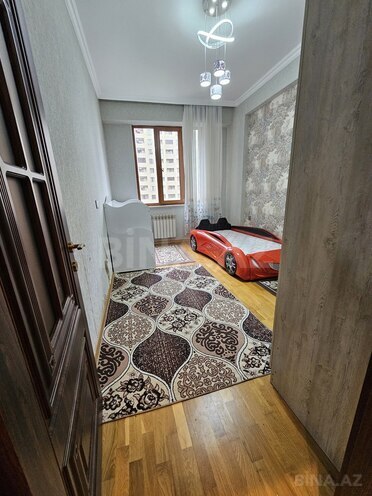 Сдаётся 3-комн. новостройка 107 м², м. Кара Караев, photo 15 from 17